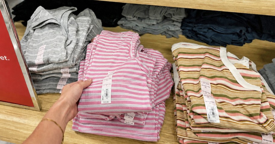 Kohl’s Women’s Tops & Tanks from $3 (Perfect for Summer!)