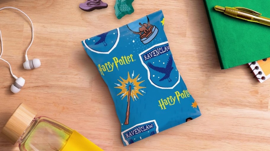 a pouch of harry potter fruit flavored snacks