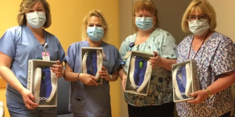 WOW! Nurses Score Up to 55% OOFOS Sandals & Shoes + FREE Shipping