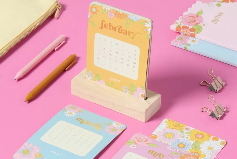 february desktop calendar on display
